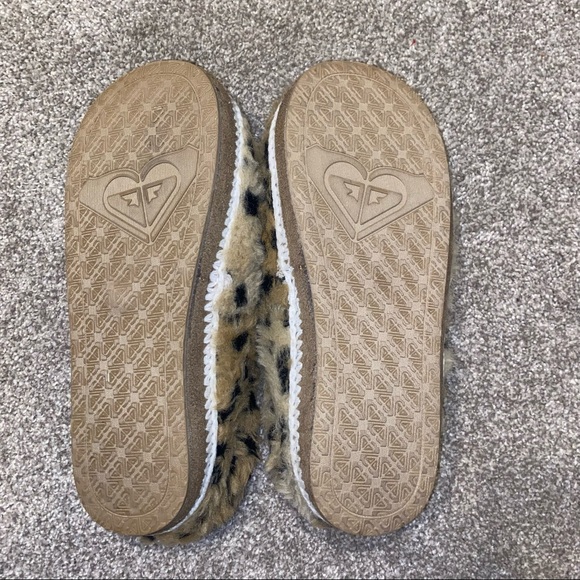 Roxy Slippers 🤎 - Picture 3 of 3